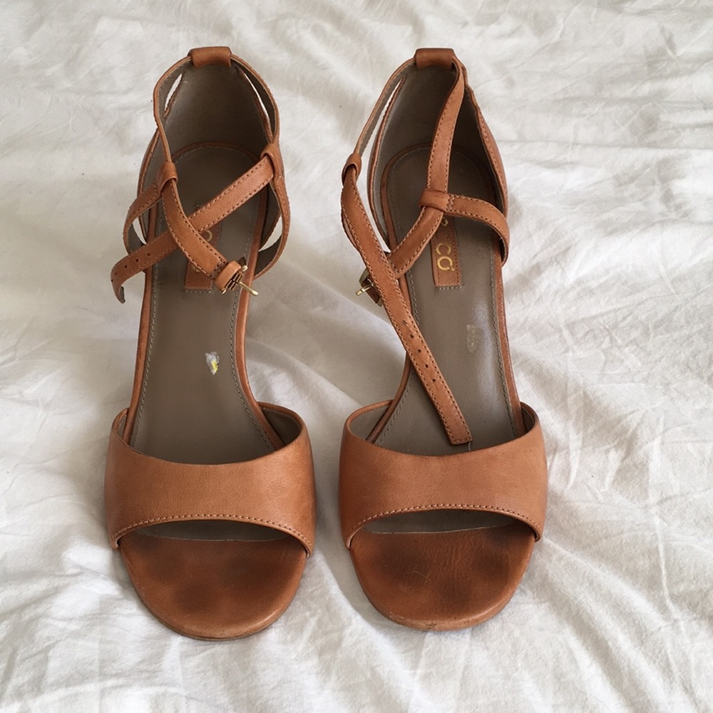 Ecco Tan Leather Sandals